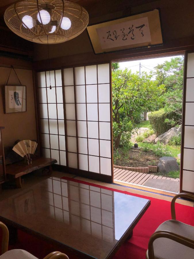 Sakura House Homestay *