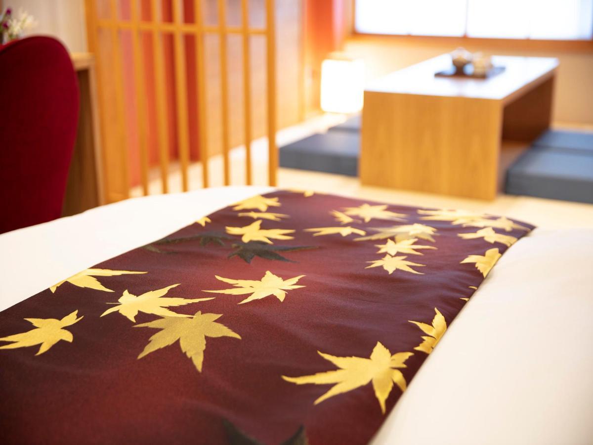 Tanakaya Karasuma Hotel 3*