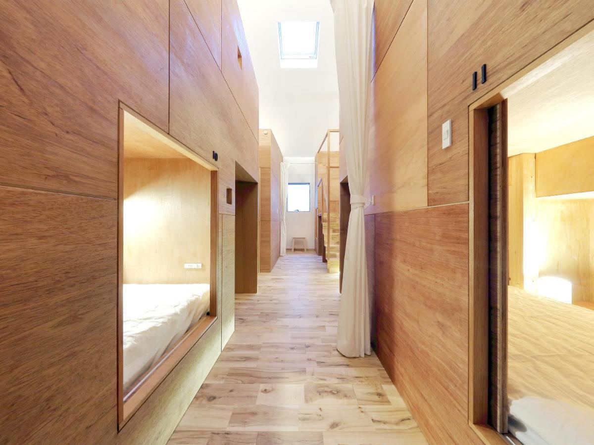 Sui Capsule hotel *