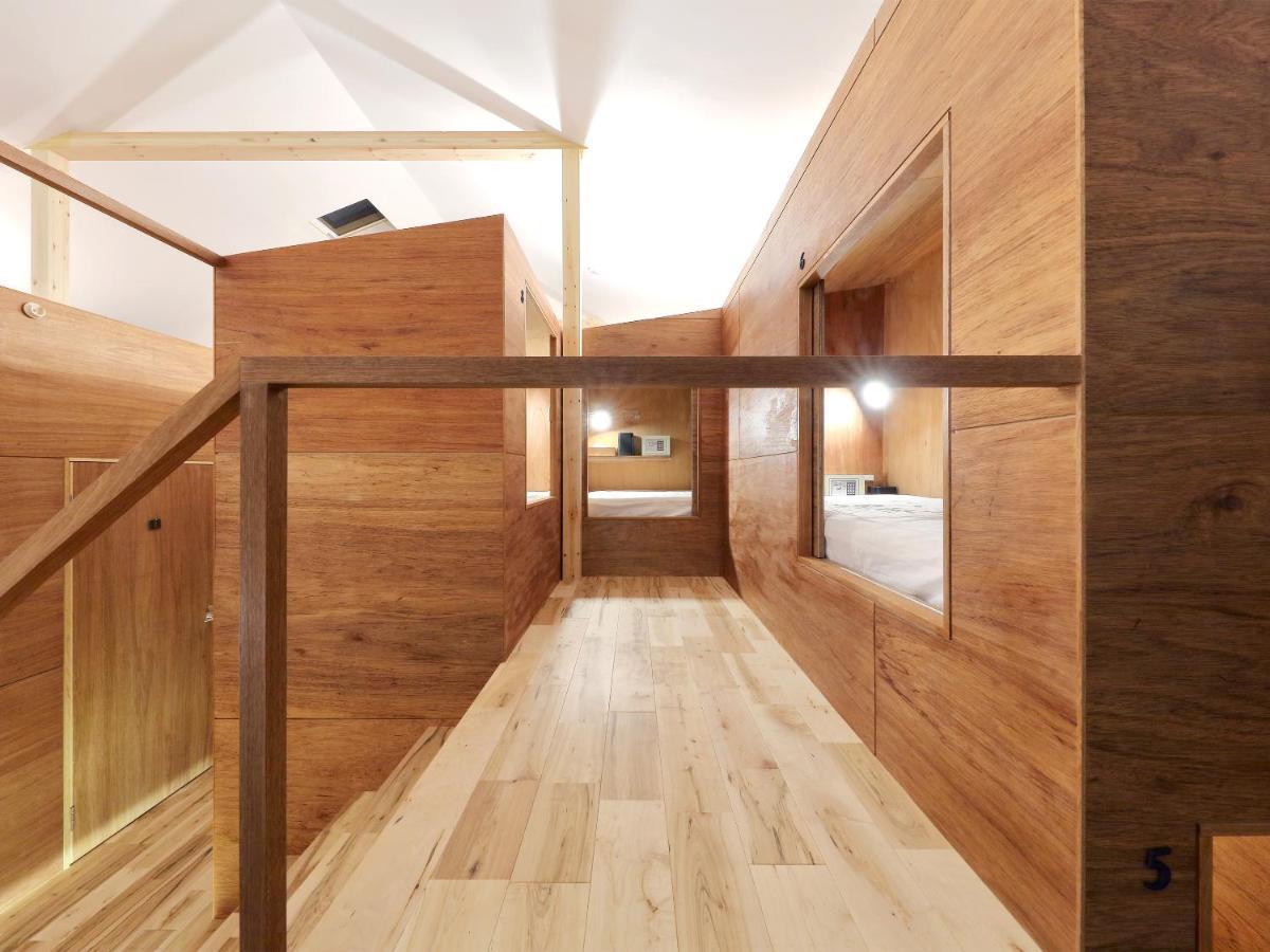 Capsule hotel Sui *