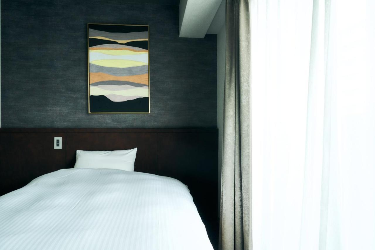 Rakuten Station Double Accessible Guest house *