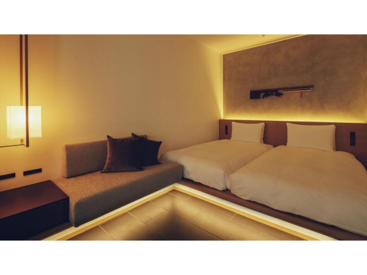 Nol Sanjo - Vacation 97692v *