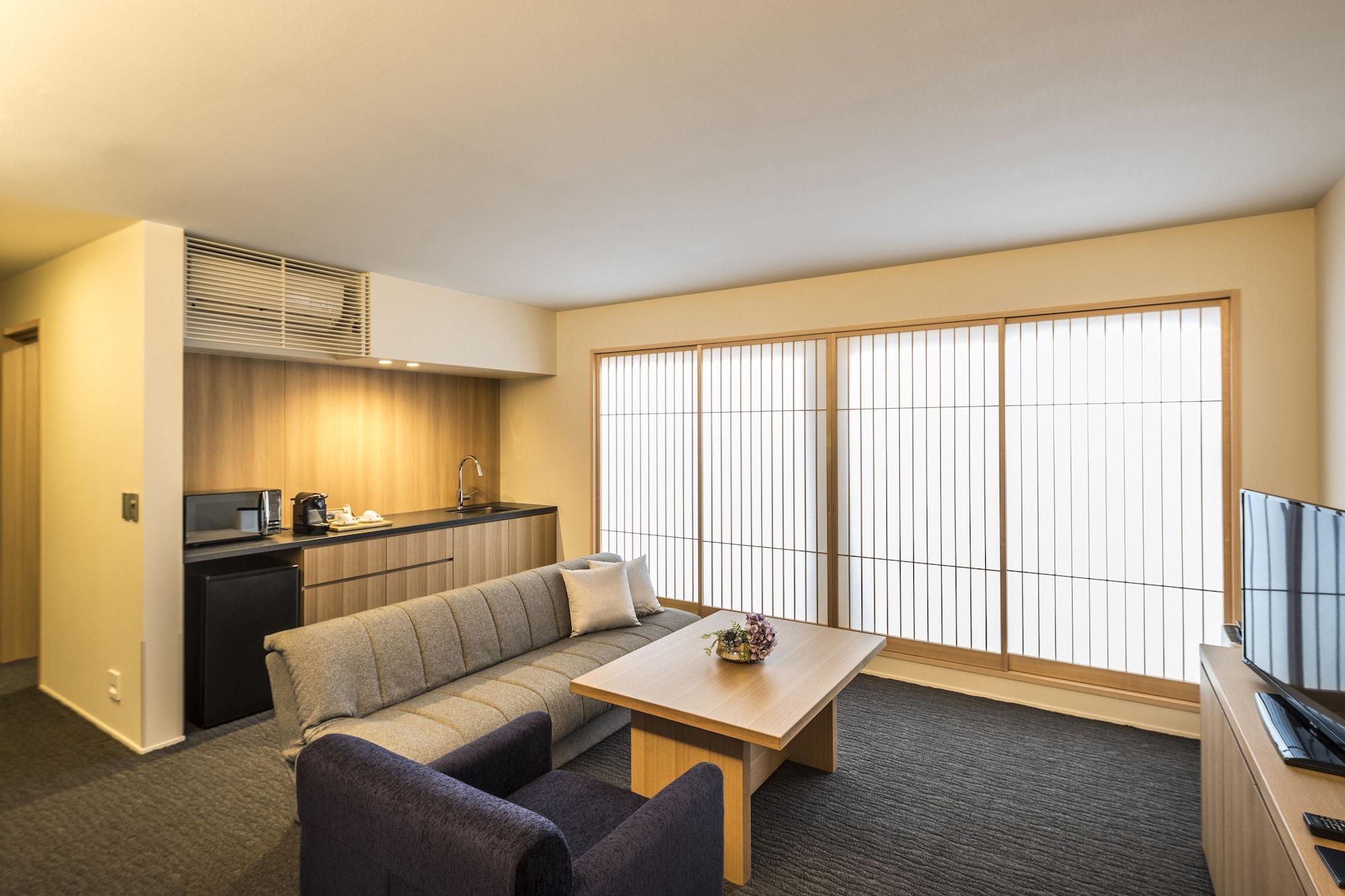 Hotel Tomoya 5*