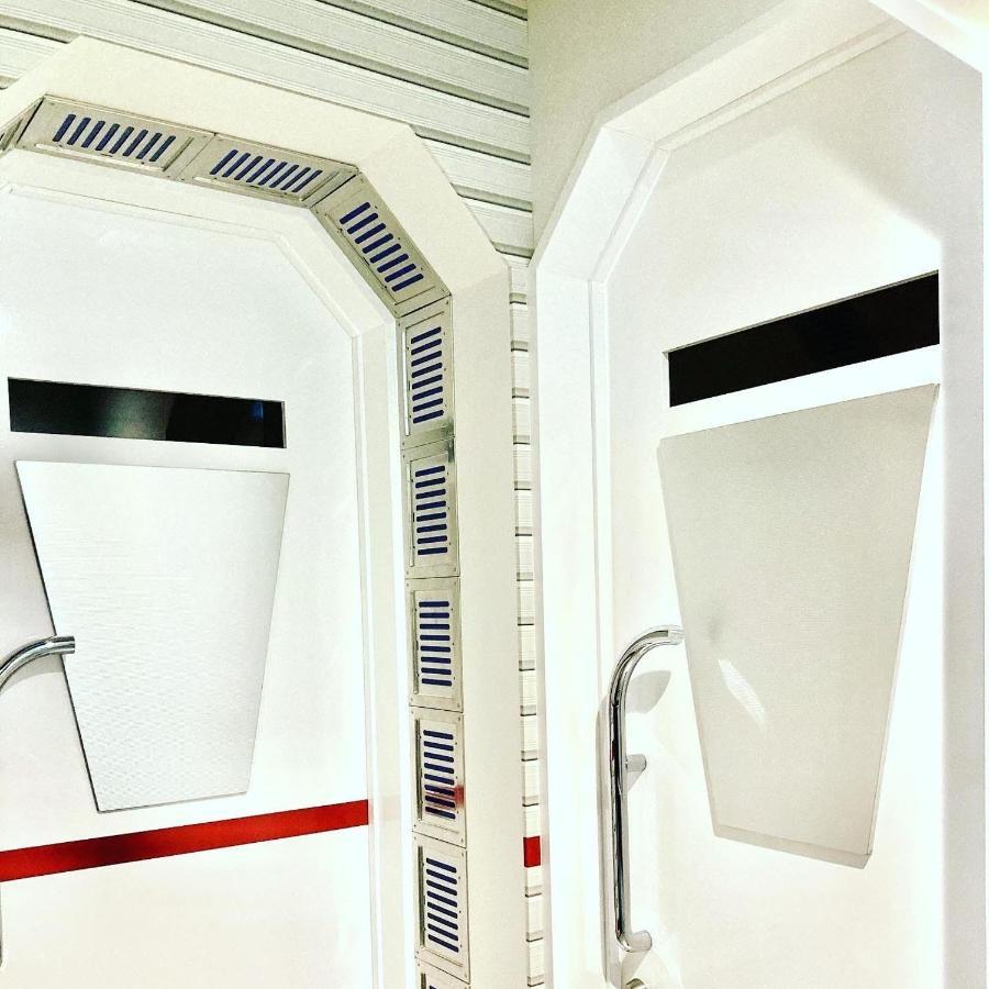 Discovery Ship / Vacation 61187 Holiday home