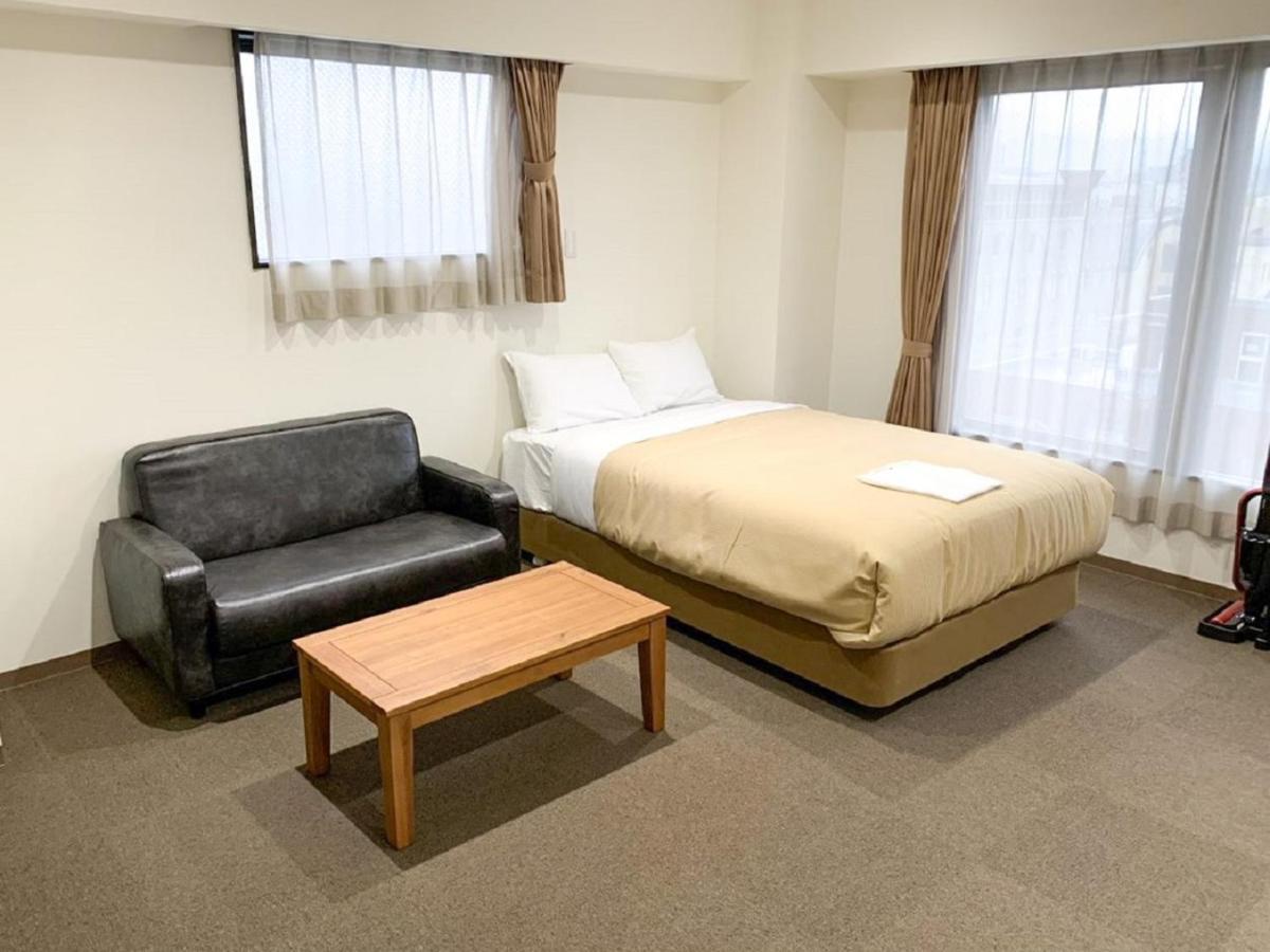 Livemax Nijojonishi Hotel