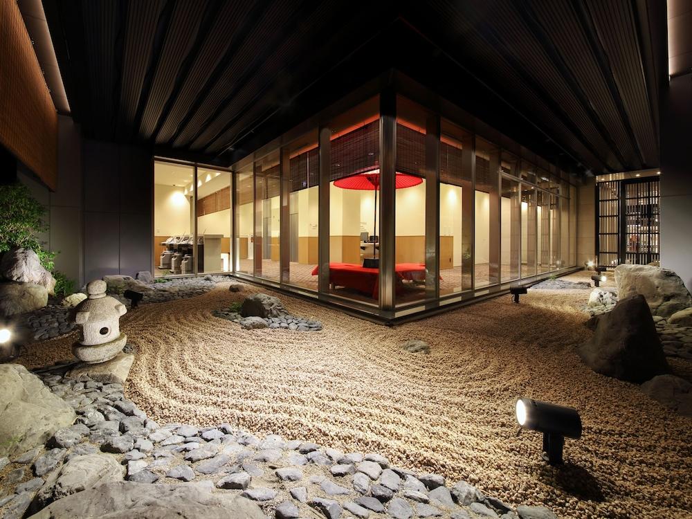 Unizo Kawaramachi Shijo 3* Kyoto