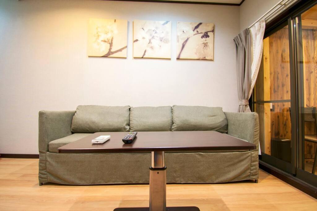 Royce Enmachi Apartment *