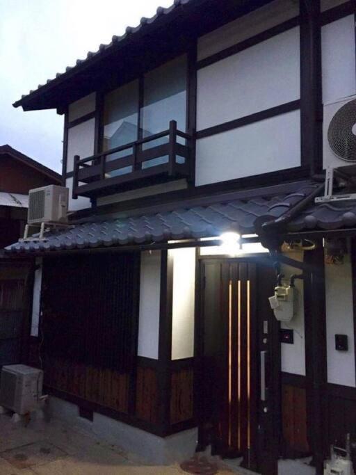 平安神宮京都大学近くバス停すぐ伝統和風一棟貸し町屋浅蘇 Apartment