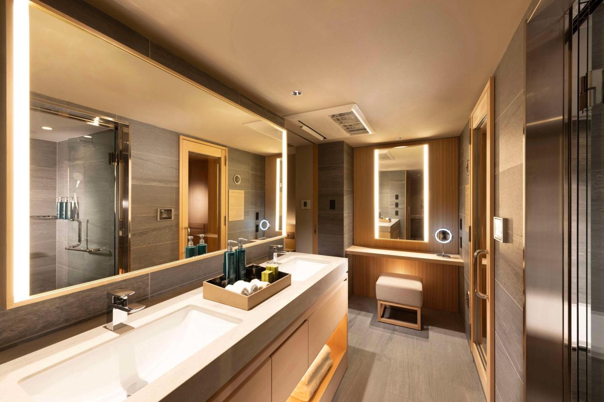 Doubletree By Hilton Higashiyama Hotel Kyoto