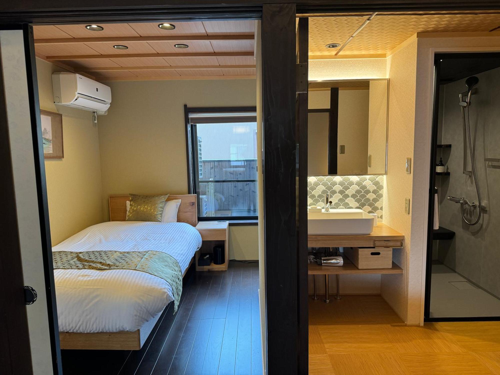 京都駅そばの一棟貸し京町家 Shichijo 萃点七条 Apartment