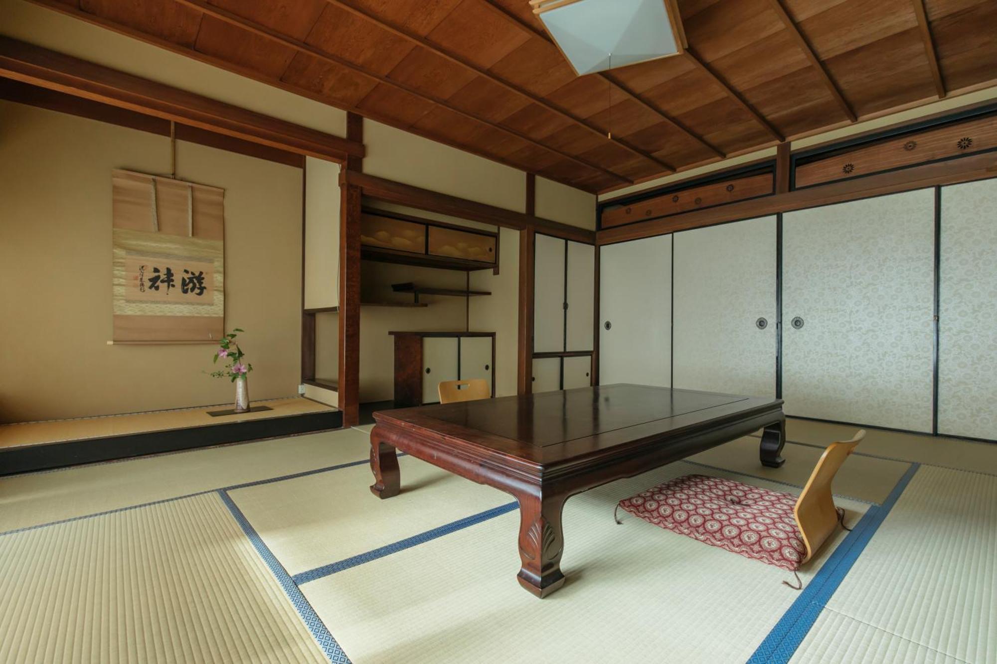 Toshiharu