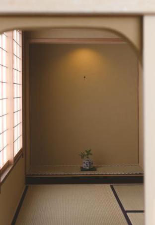 Matsui-bekkan Hanakanzashi