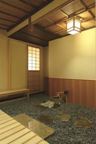 Ryokan Matsui-bekkan Hanakanzashi Kyoto