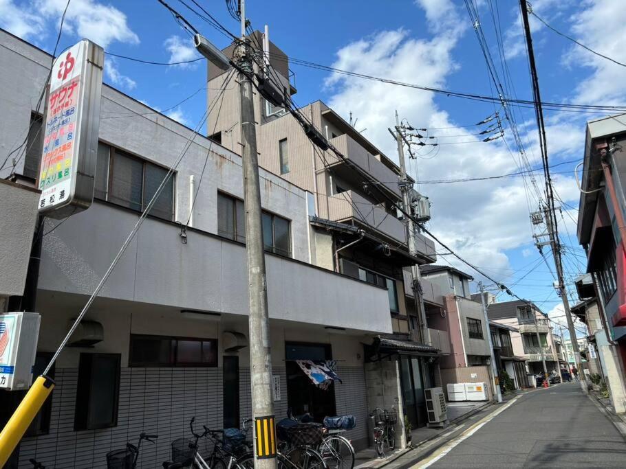 Apartment ハイムユアーズ207