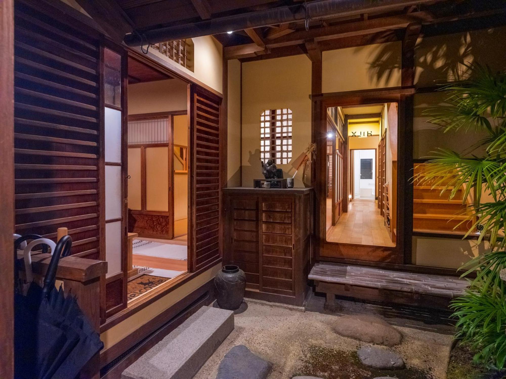 Villa 清水小筑 清水寺へ徒歩6分 最寄り駅五条坂 最大14人宿泊 *