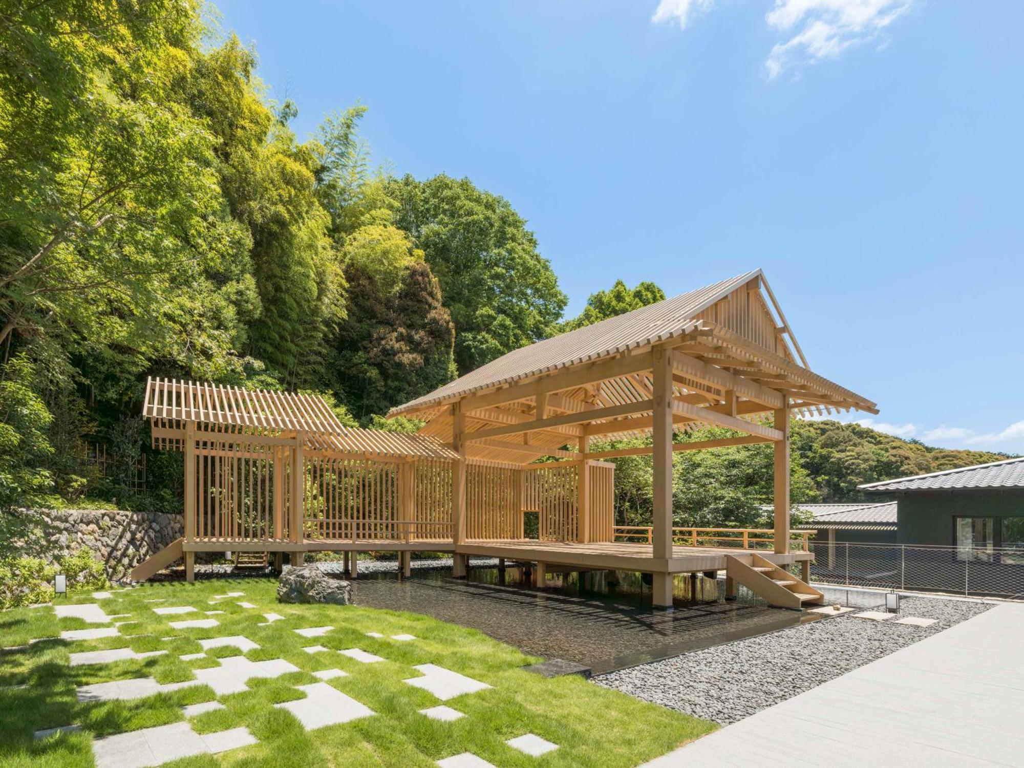 Banyan Tree Higashiyama
