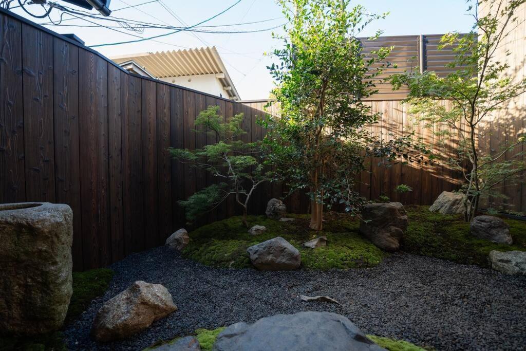 御屋 稲