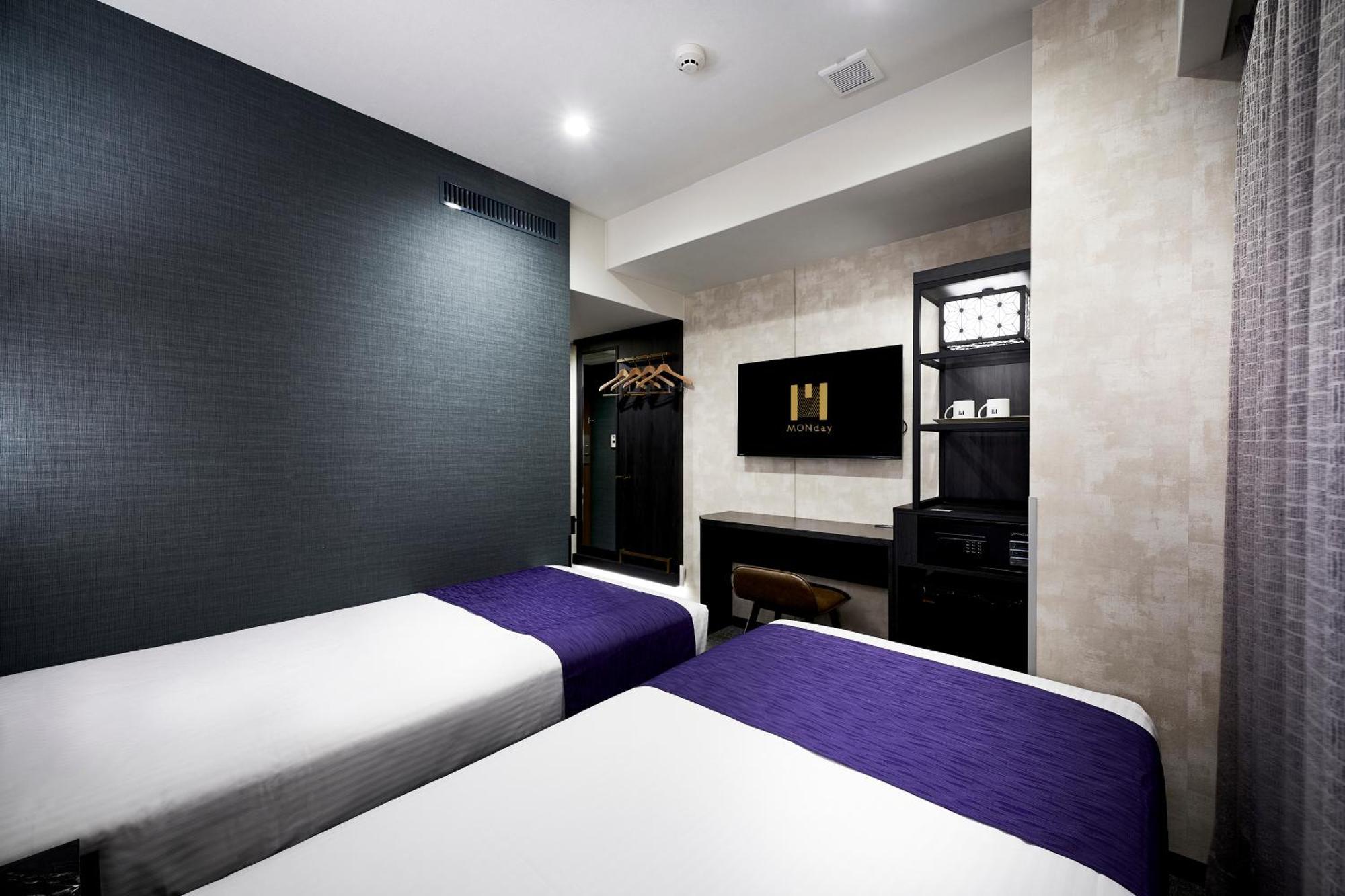 Hotel Monday Marutamachi 3*