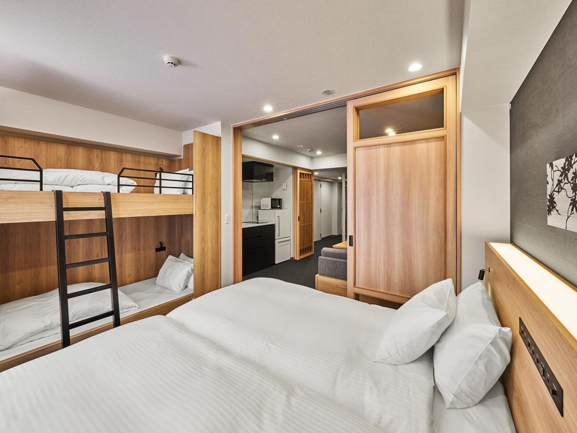 Mimaru Shinmachi Sanjo Hotel 4*