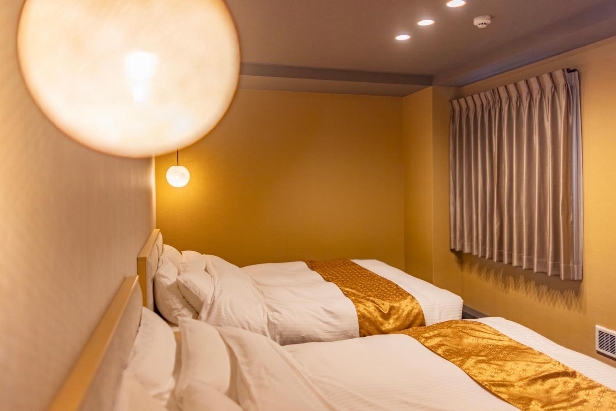 Madoka Station West Hotel