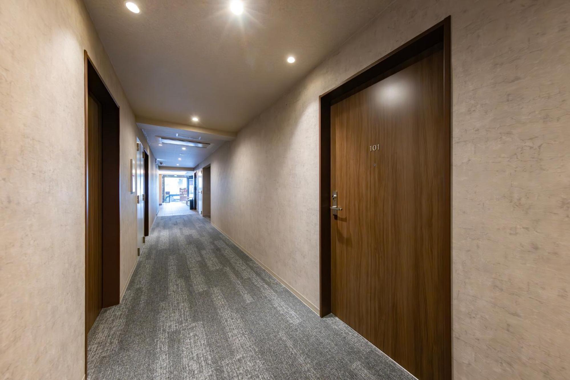Madoka Station West Hotel 3*