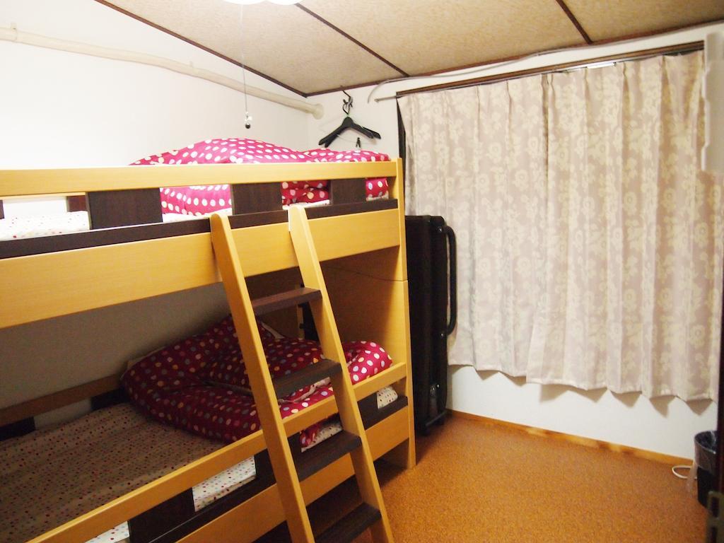 Hostel Usagi-momiji *