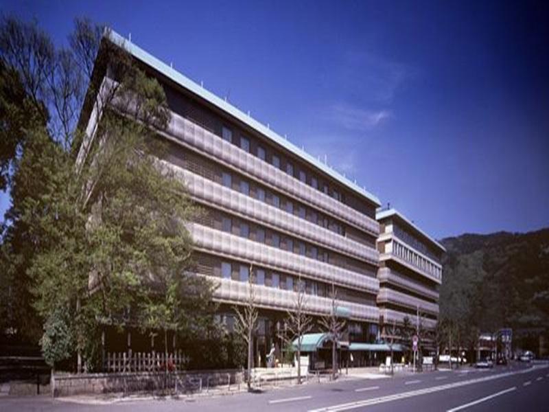 Hotel Heian No Mori 4*