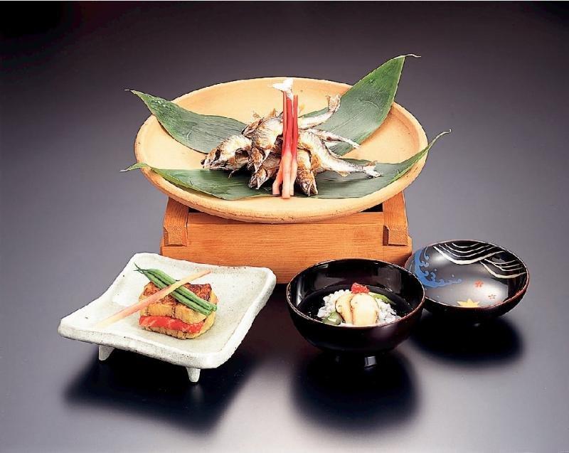Hotel Arashiyama Onsen Hanaikada 4*