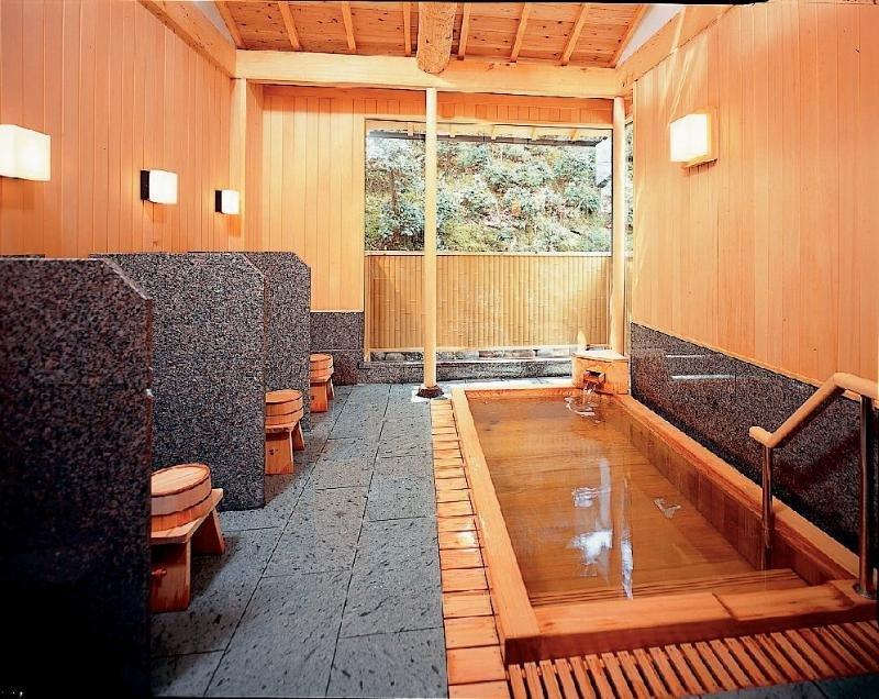 Arashiyama Onsen Hanaikada Hotel 4*