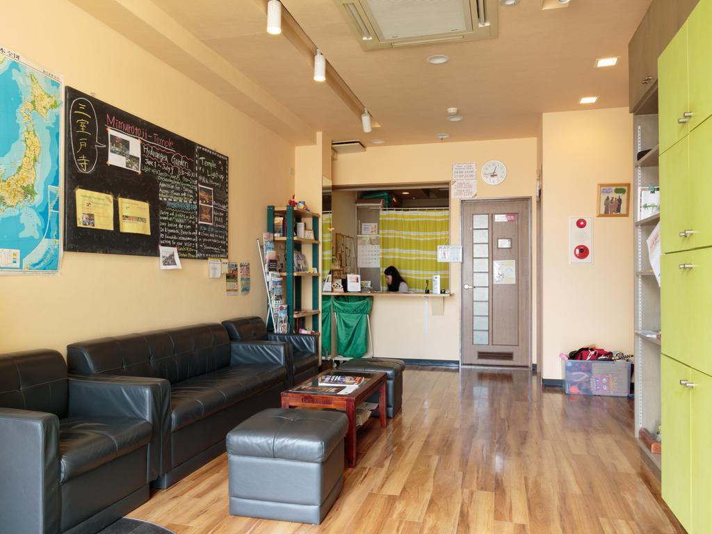 Hostel J-hoppers