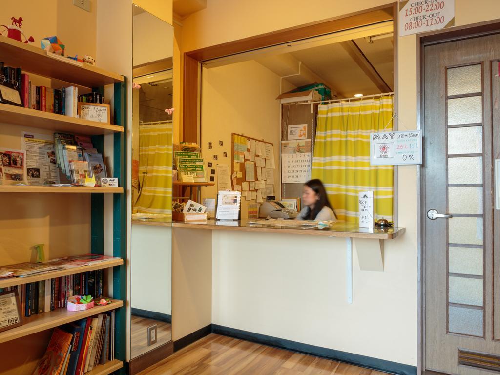 Hostel J-hoppers