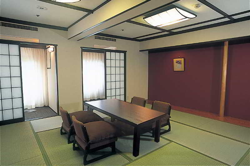 Heian No Mori 4*