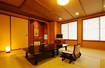 Arashiyama Onsen Hanaikada Kyoto