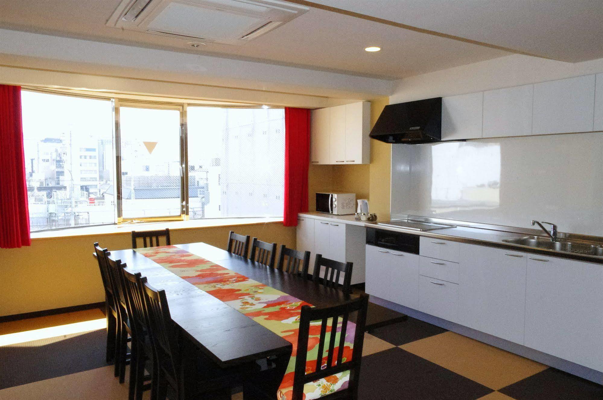 Hostel Grand-rem *