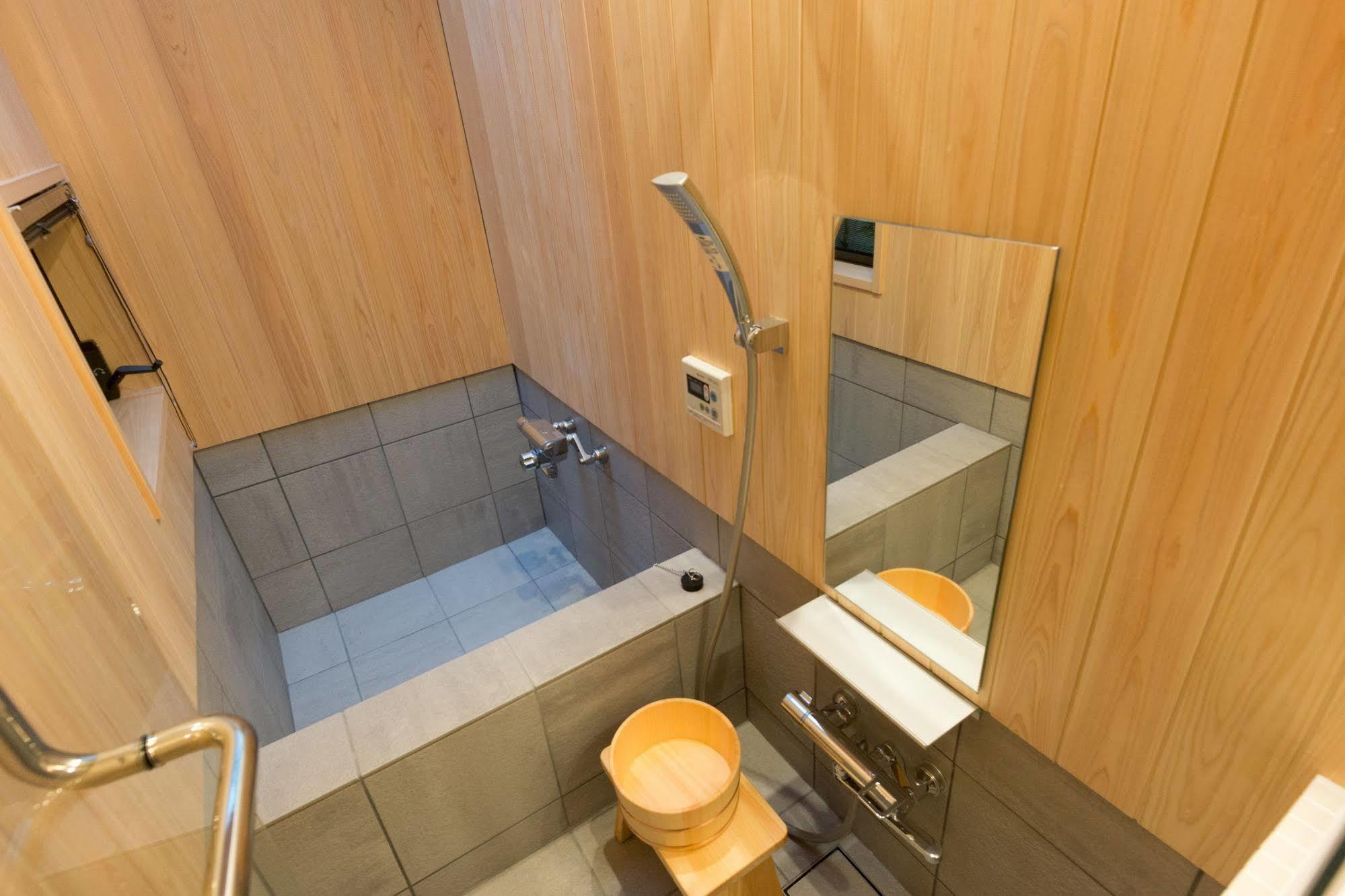 Inn 'Kakishibu-An' Machiya Holiday House 2*
