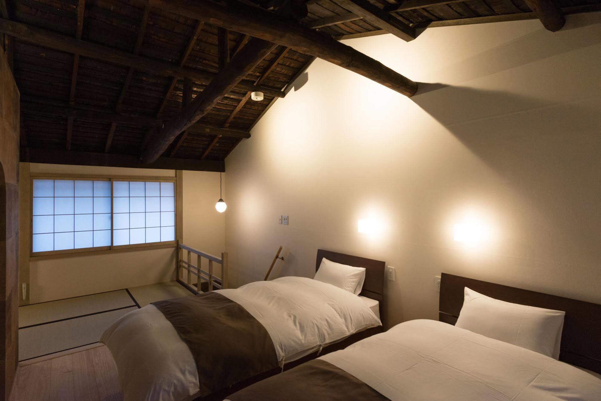 Inn 'Kakishibu-An' Machiya Holiday House Kyoto