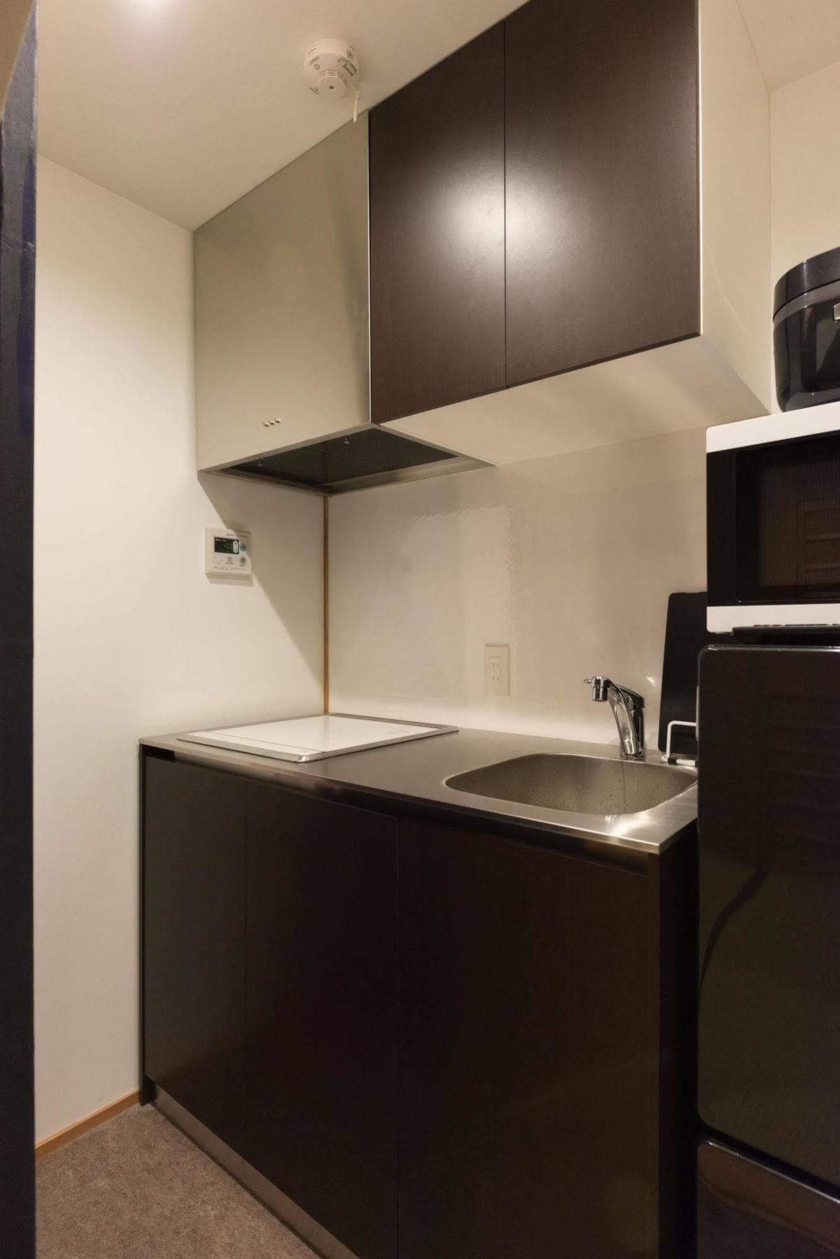 Inn 'Kakishibu-An' Machiya Holiday House Kyoto
