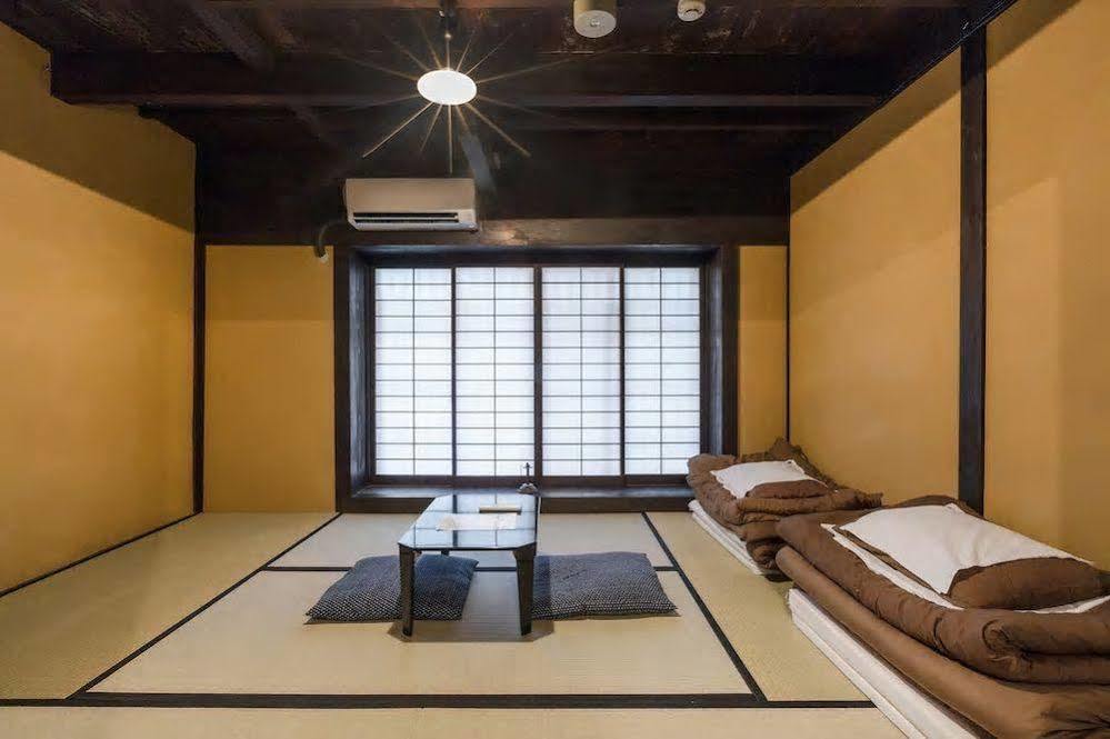 Traditional Bifuku Roujiya