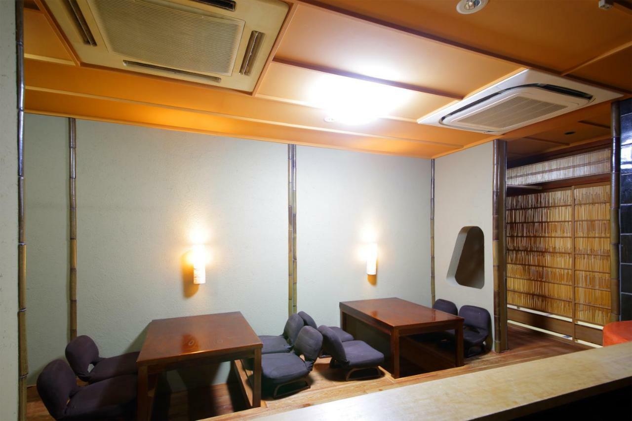 Miyagawacho Hanakanzashi Guest house Kyoto