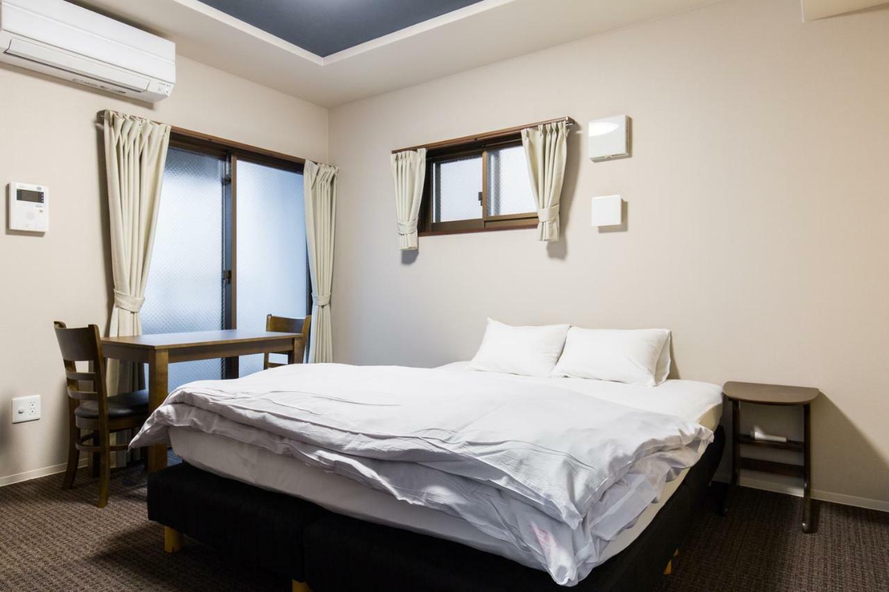 Raku Hotel 3*