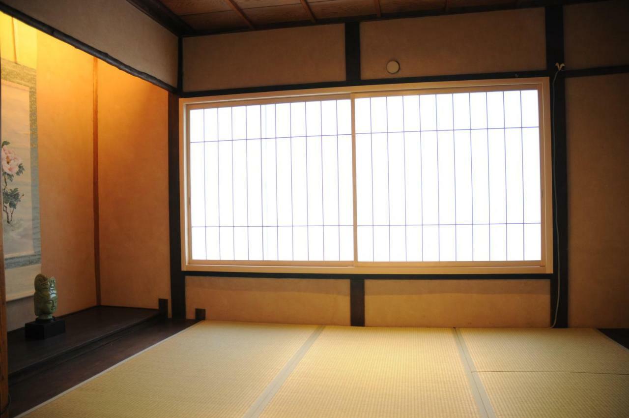Pangea Nijo 2*