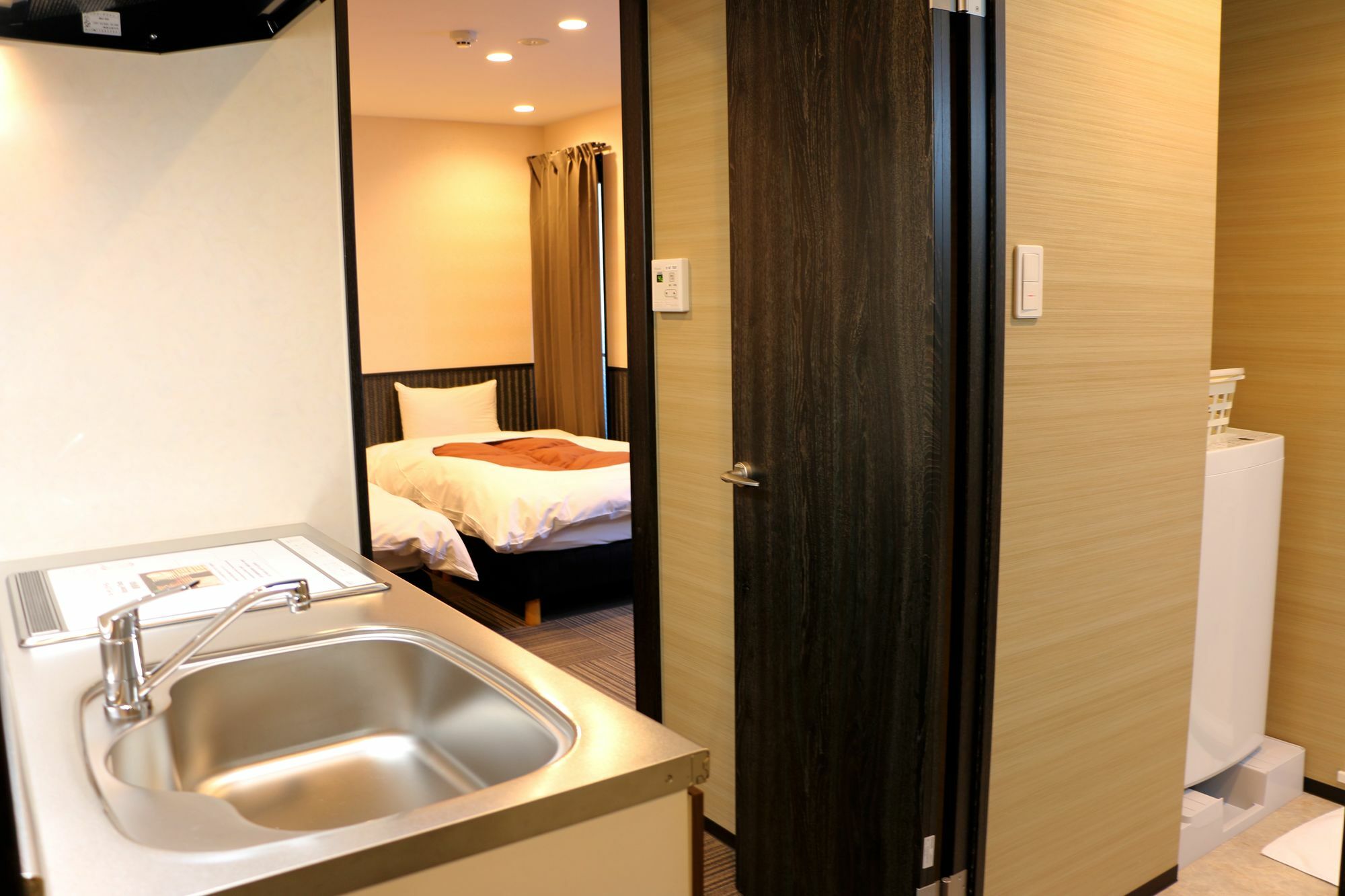 Oyo Japan Gojo-muromachi Hotel 3*