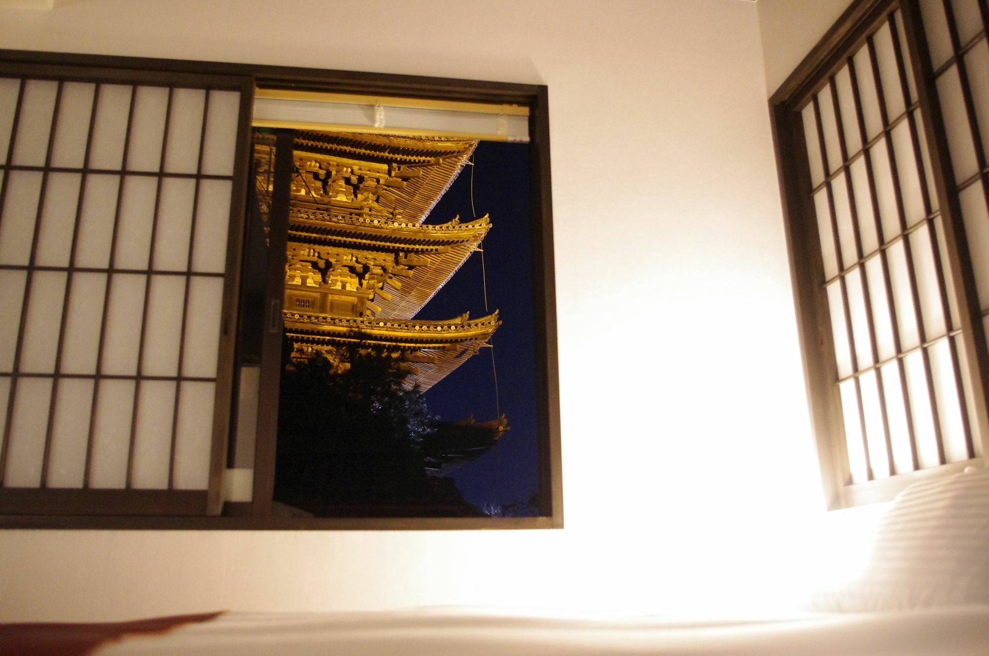Tsuhana Apartment *