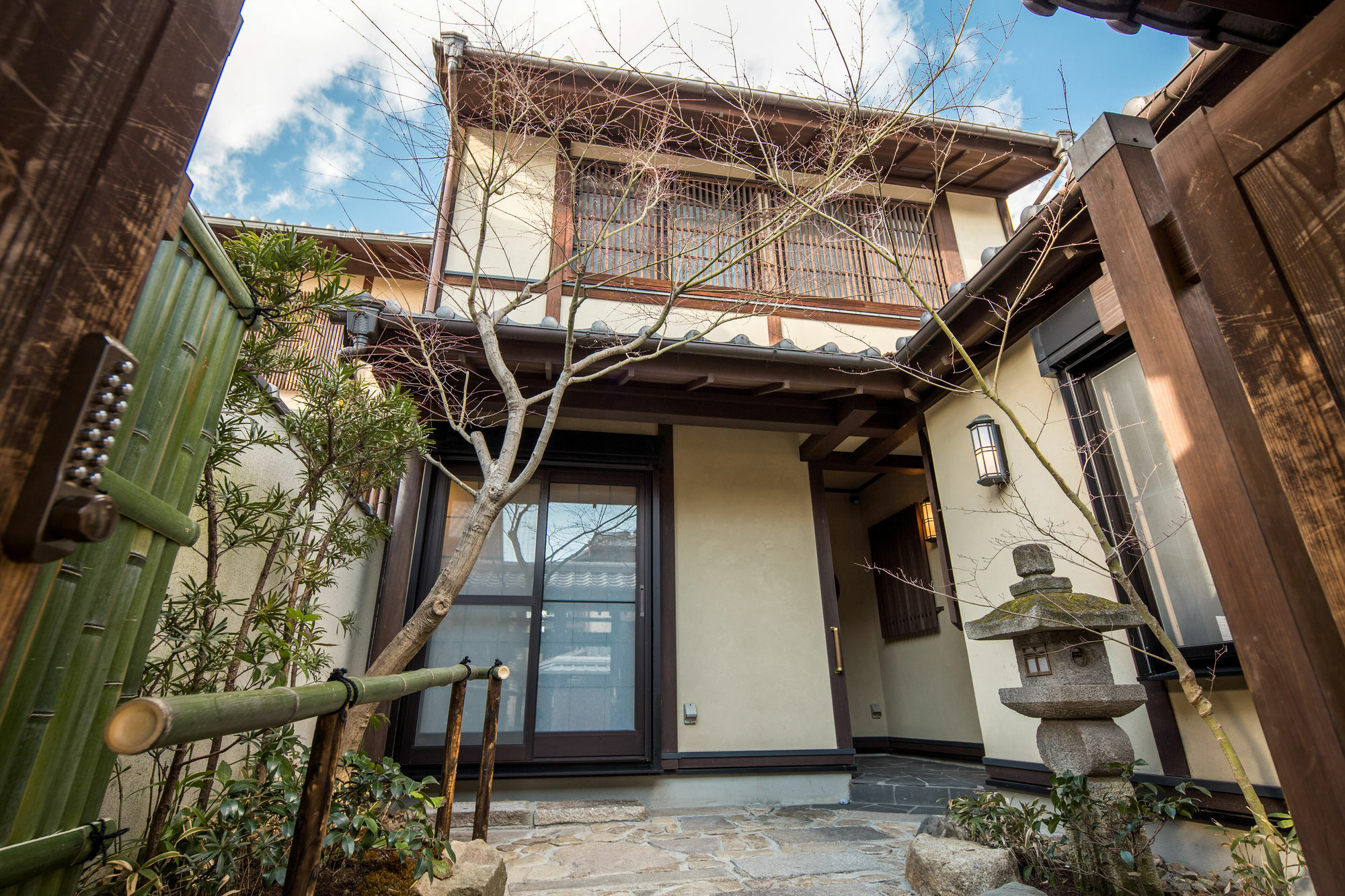 Tsuhana Apartment Kyoto