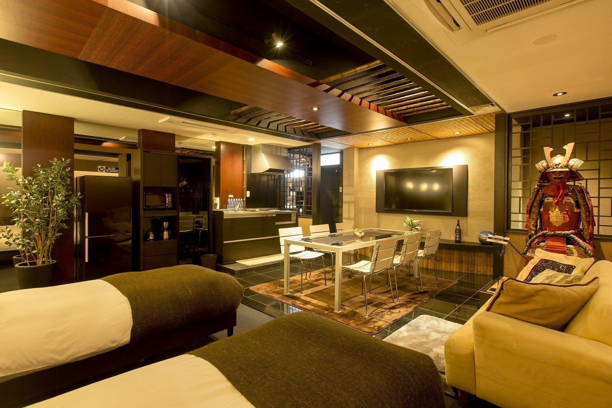 R&run Serviced & Aparthotel 4*