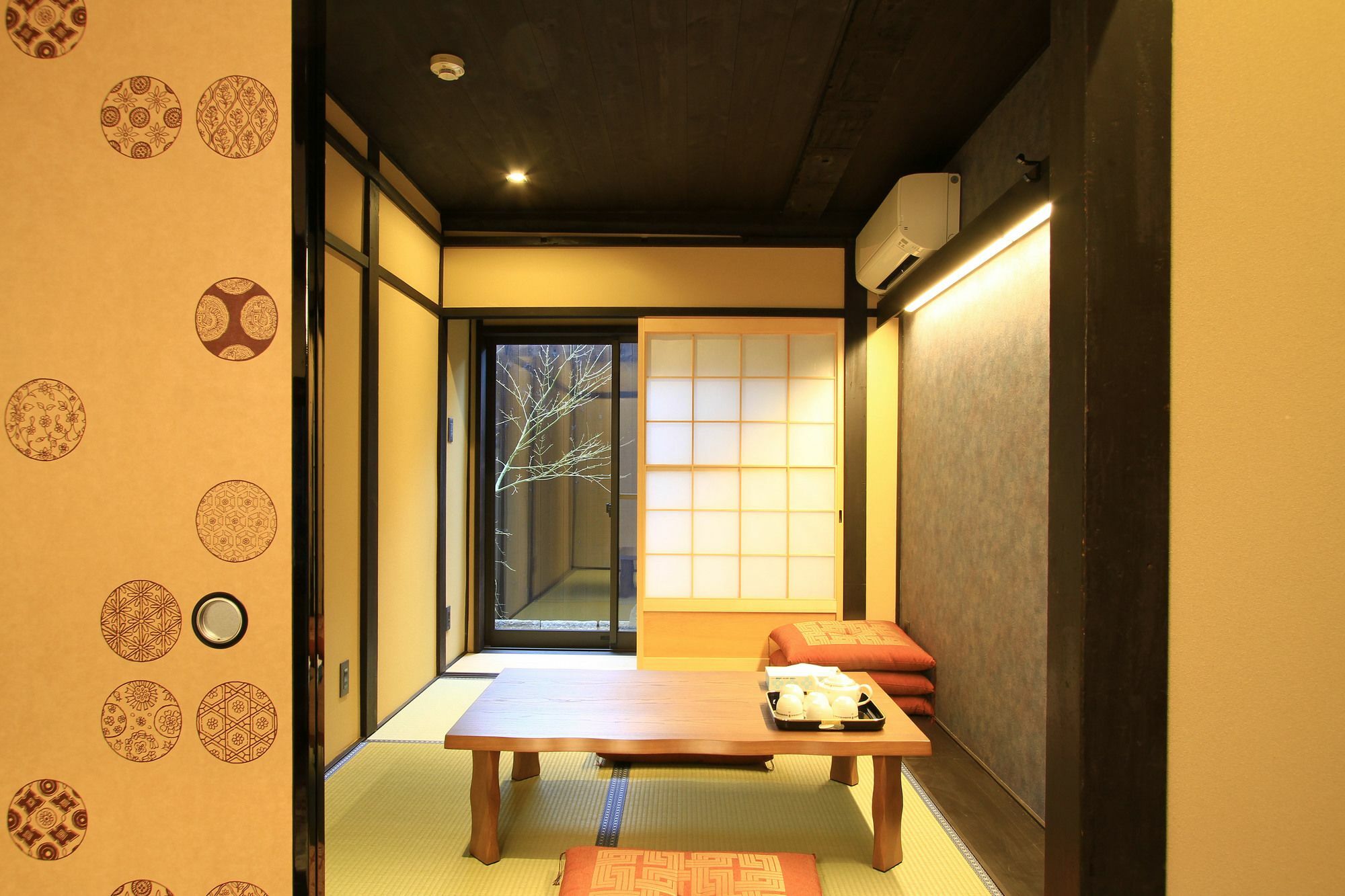 Holiday home Kumomachiya Oike Kyoto