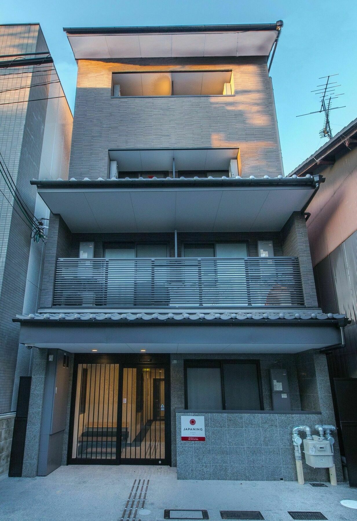 Japaning Nijojo Minami Apartment *