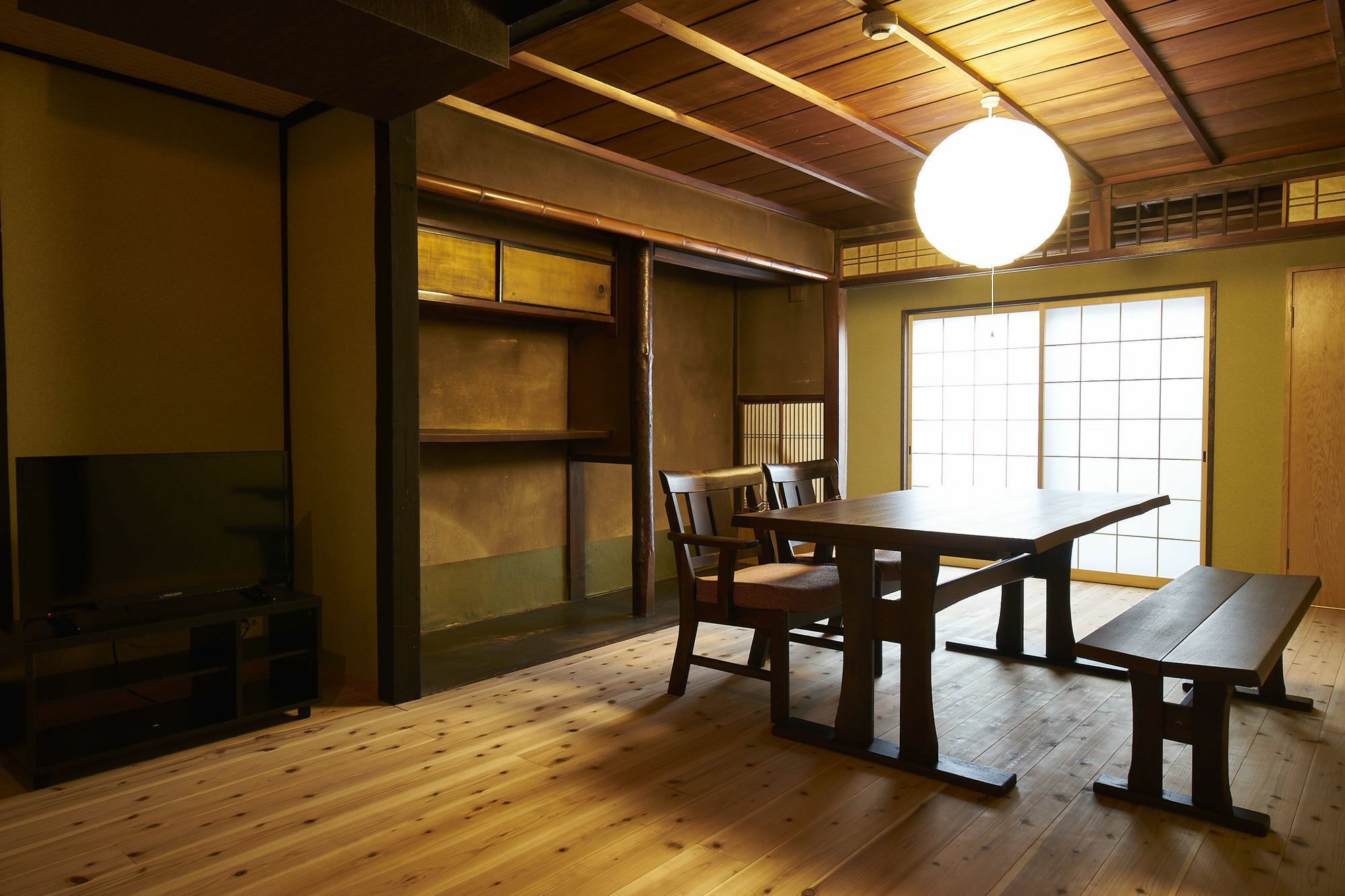 Life Shijo Karasuma Holiday home *