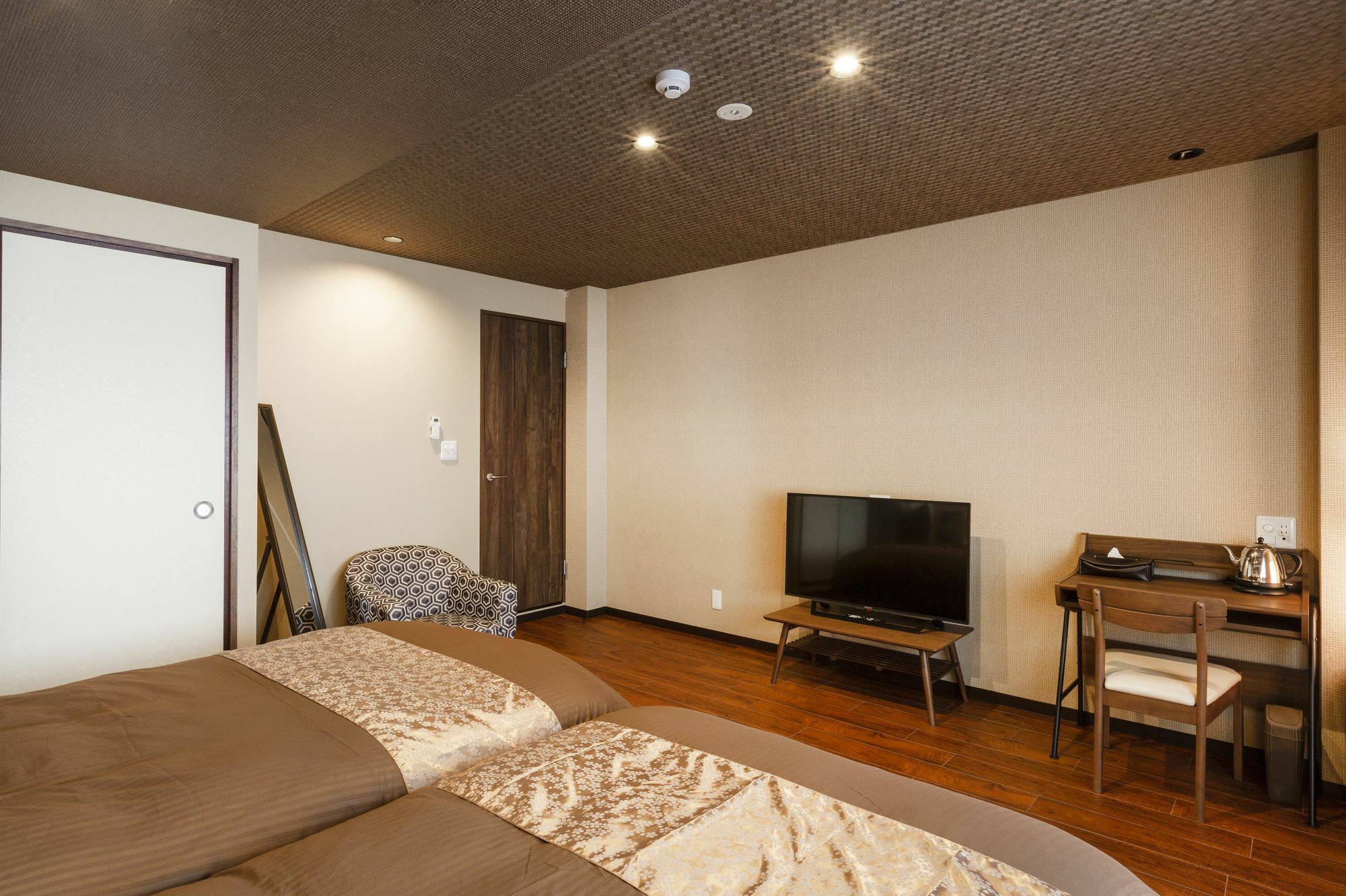 Guest house Mon Cherie Gion 3*