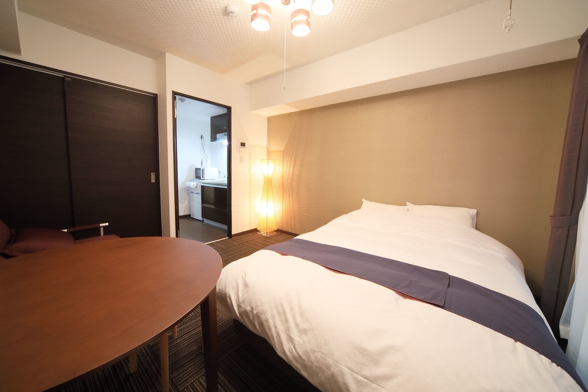 Apartment Succeed Fushimi Kyomachi *